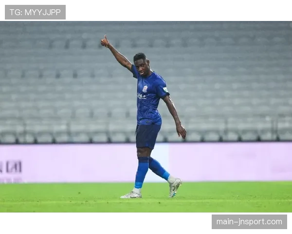 大连英博马莱莱梅开二度，客场力克山东泰山取两连胜